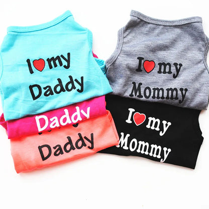 "I Love Mommy & Daddy" Pet T-Shirt – Casual and Adorable Cat & Puppy Clothing