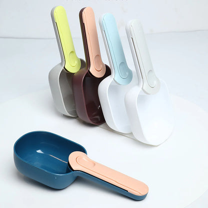 Pet Feeding Scooper with Clip